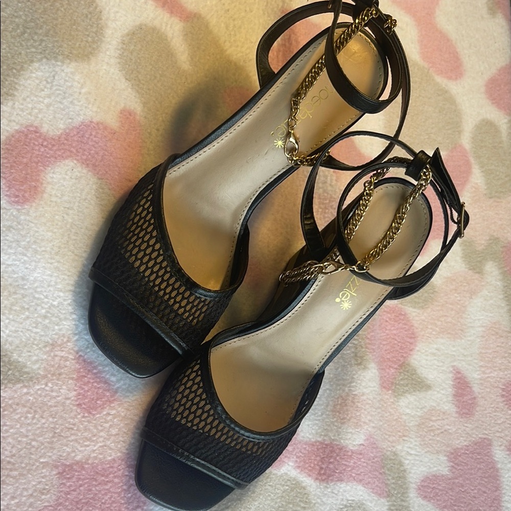 Elegant Black Mesh Women's Sandals